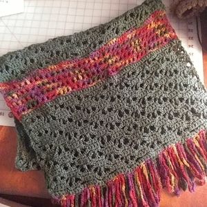 Hand crotchet scarf green withmulti red stripe